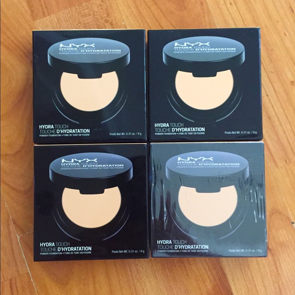 NEW NYX HYDRA TOUCH POWDER FOUNDATION